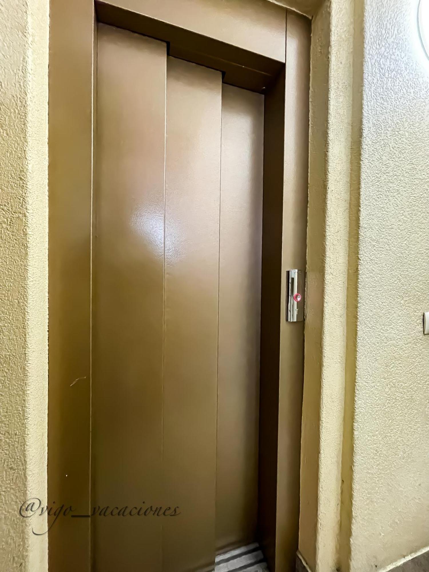 Acogedor Piso Familiar Travesia Vigo Exterior foto